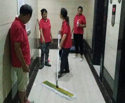 保潔員工作現(xiàn)場